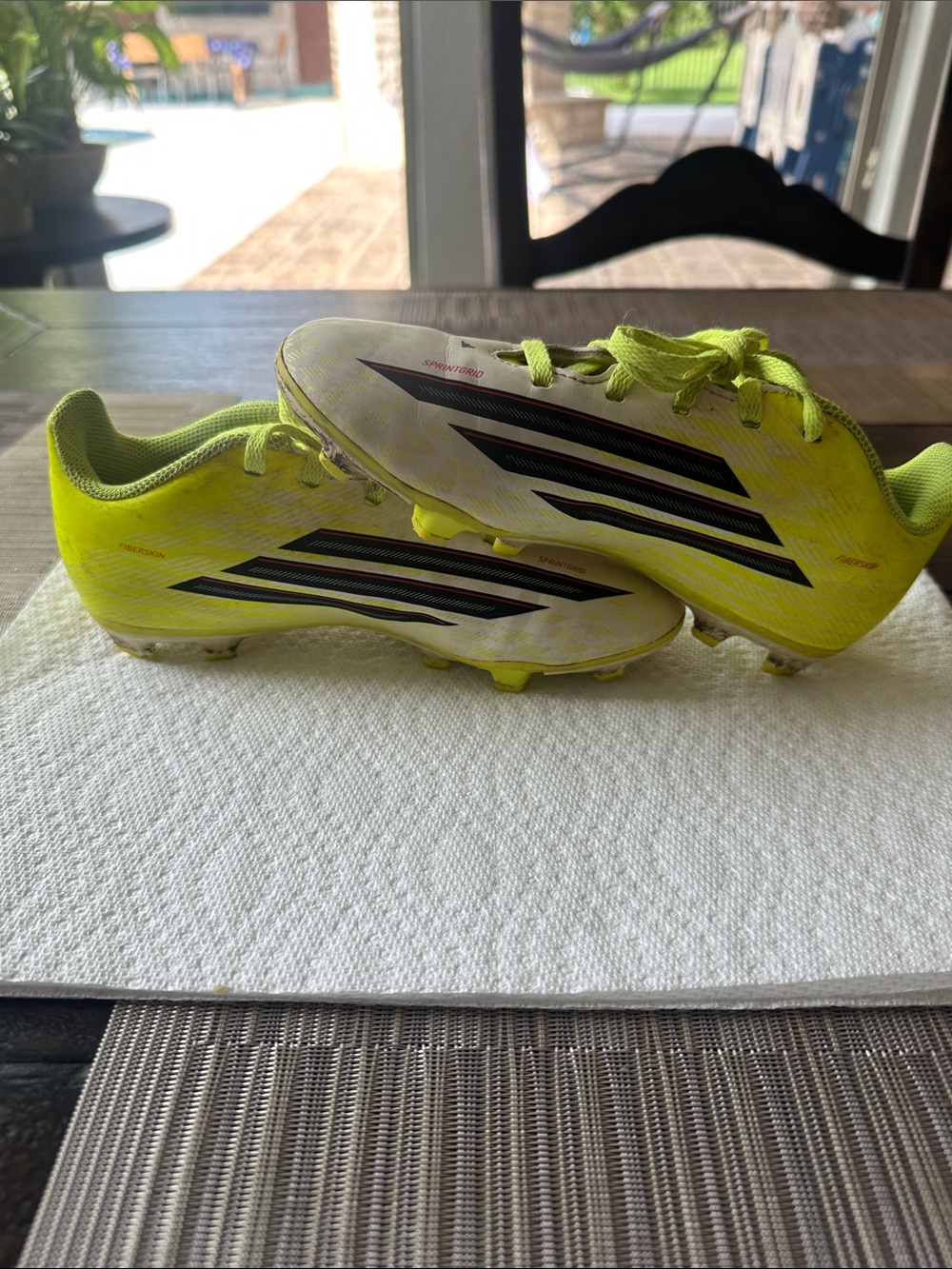 Adidas Boys US Size 2 Soccer cleats